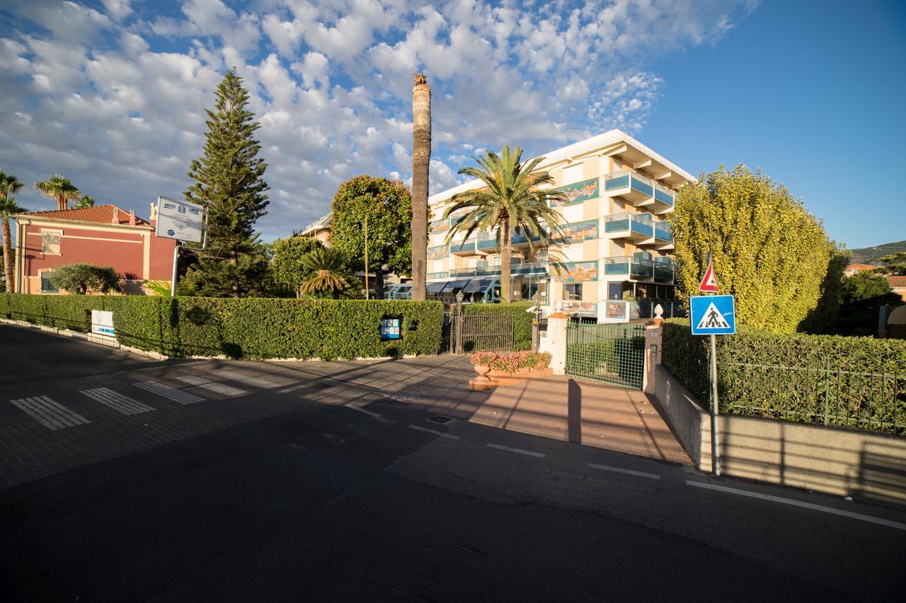 Hotel Garden Lido Loano Zewnętrze zdjęcie